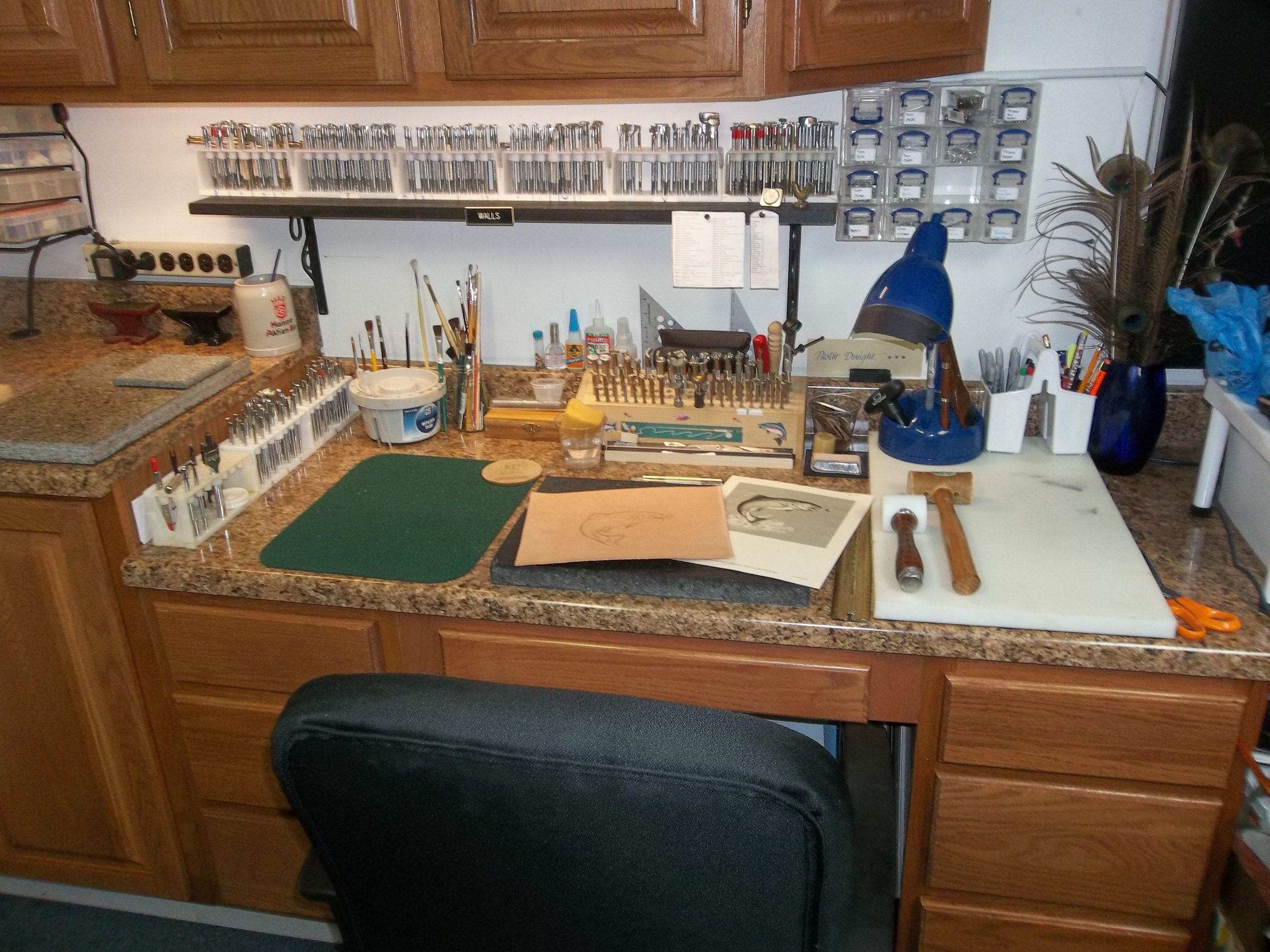 درآمد چرم دوزی در خانه چقدر است؟